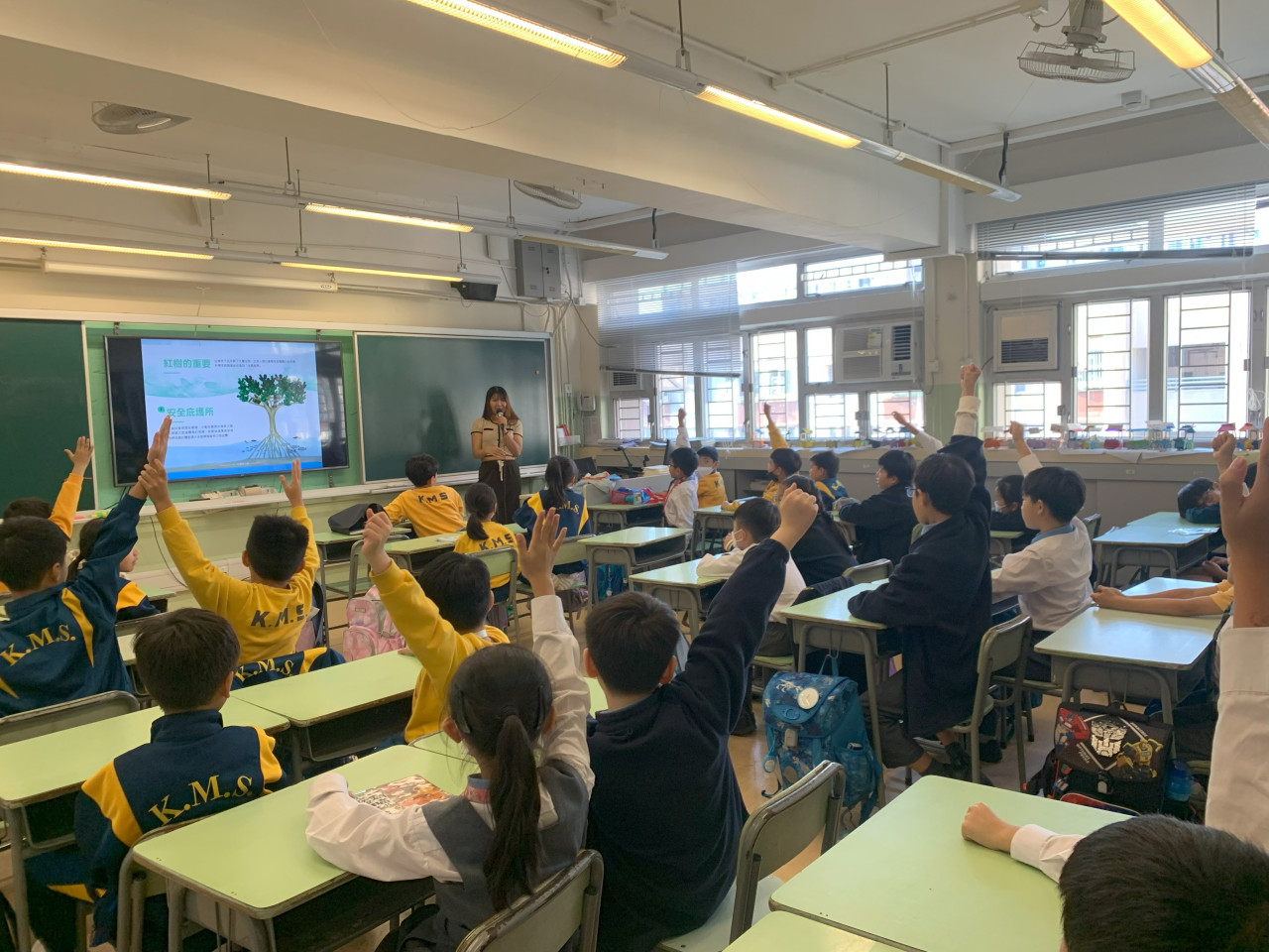 2024年12月4日光明學校開展碳中和講座，讓環保走進校園